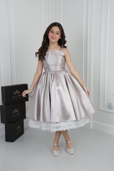 فستان السن المحير جلاكسي من قماش الميكادو كسرة على الصدر