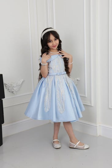 فستان بناتي سماوي ميكادو مطريز