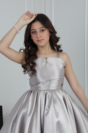 فستان للسن المحير جلاكسي ميكادو كسرة على الصدر