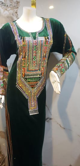 جلابية عسيري مخمل فاخرة  بألوان متعددة