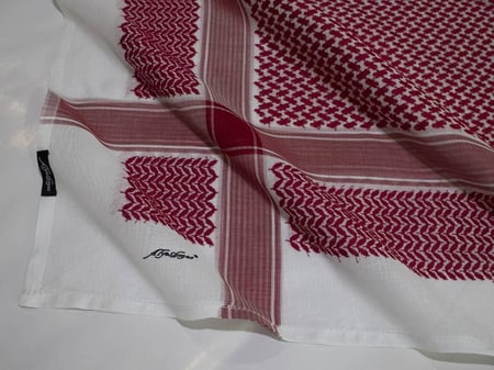 شماغ اليشمك Limited Plus Y32