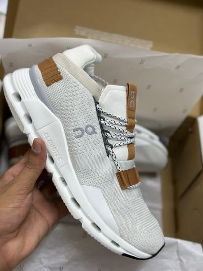 On Cloud 5 in Undyed