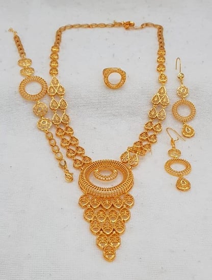 طقم ملكي كبير