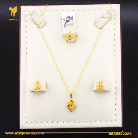 نصف طقم أطفال ذهب عيار 21