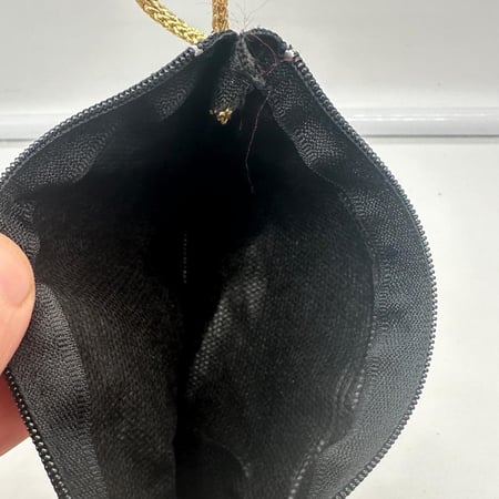 محفظة سبحة بسحاب 2026,موقع سبح قريب,اكسسوارات السبح