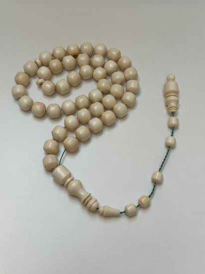 سبحة عاج ناب الفيل  قص كويتي عدد الخرز 45