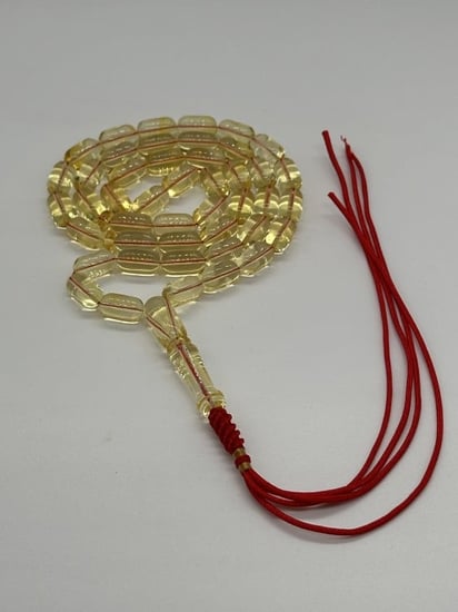 سبحة كهرمان بلطيقي حر مائي شفاف فرز سوبر  45 خرزه