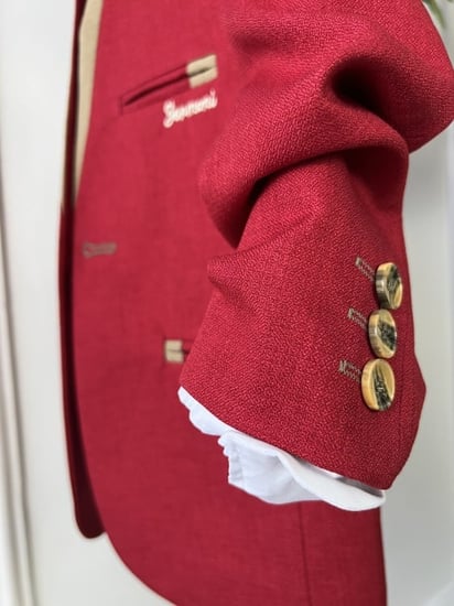 بدلة ولادي احمر