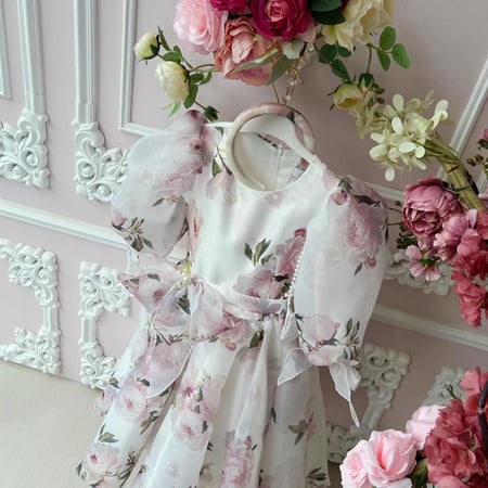 شفون مورد للعمر المحير