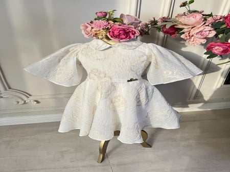 فستان سكري بوردات ذهبية+ طوق الشعر