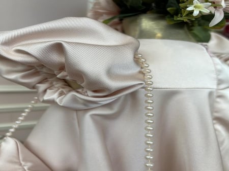 وردي كلوش+شنطة وطوق للمقاسات الكبيرة فقط
