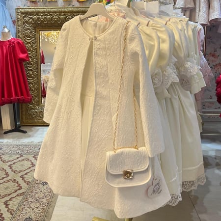 فستان ملكي اوف وايت ⚜️مع شنطة