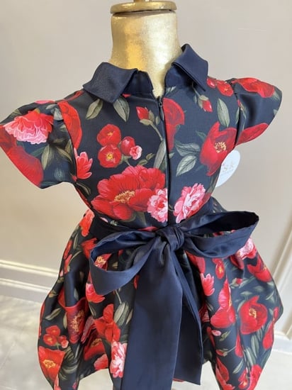 فستان روز تفتة