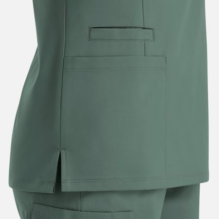 بلوزة سكراب نسائي ماركة ميفن Maevn 5001