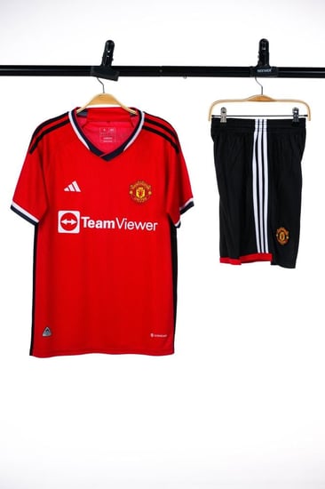 طقم مانشستر يونايتد  2024