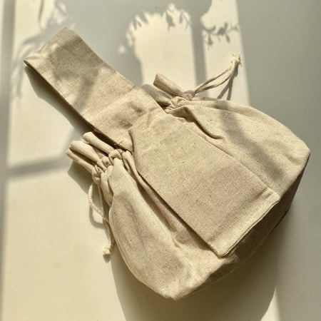 تزهو بالجمال - حقيبة مُطرزة