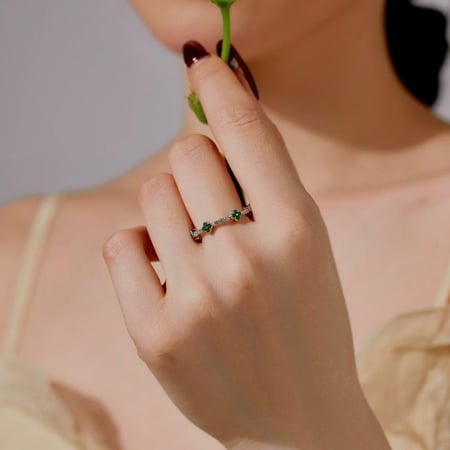 خاتم أنيق باللون / الفضي(R441)