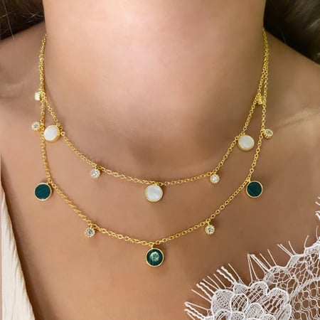 سلسلة أنيقة باللون الذهبي-الأخضر (N328) .
