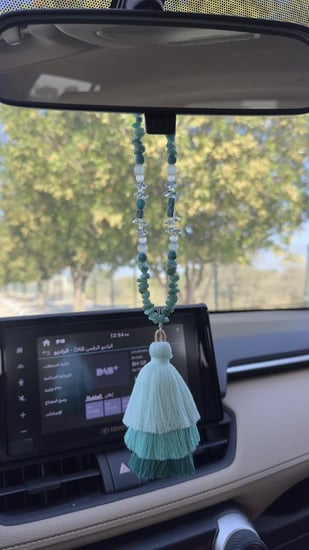 تعليقه سياره خرز مع هدب