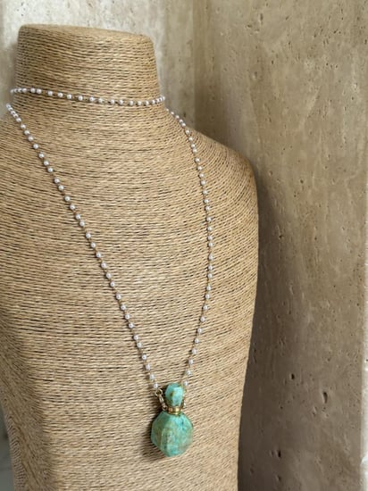 سلسال وقنينة عطر + سلسلة نظارة + تعليقة سياره