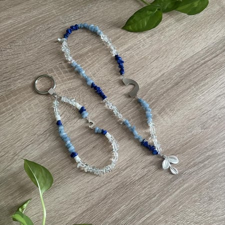 تعليقة سيارة حجر سماوي وازرق