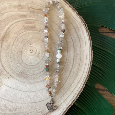 تعليقة سيارة حجر بيج