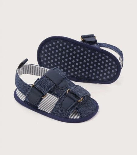 صندل للاطفال