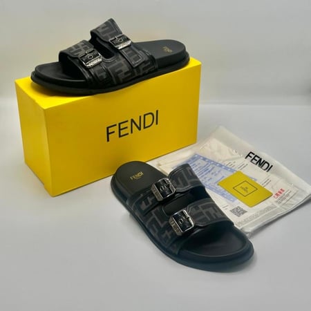 FENDI SLIPPER