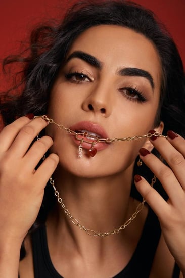 تعليقة ذهب عيار 18 مع قلب شارم عقيق أحمر | شارمدز