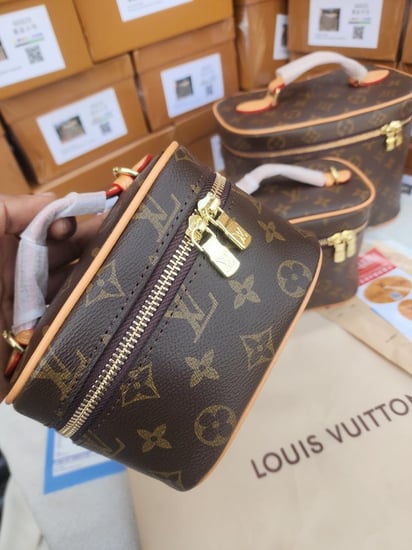 لويس فيتون مكياج