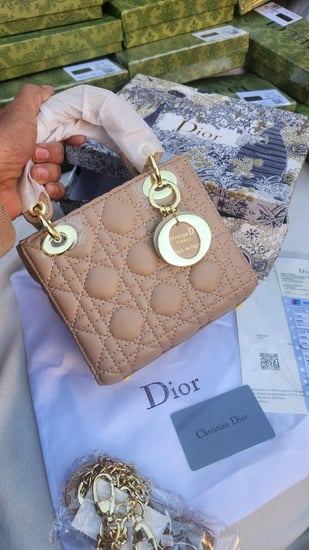 ديور ماستر طبق الاصل