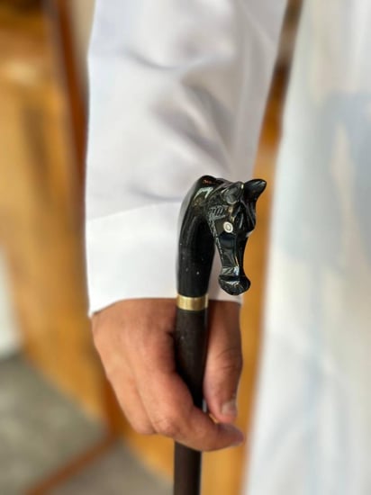 عصا مشي خشب