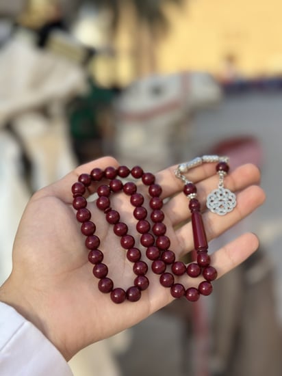 سبحة حمراء