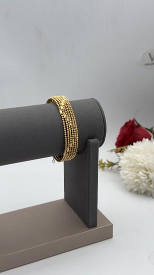 سوارة ذهب عيار 18