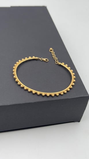 سوارة ذهب عيار 18