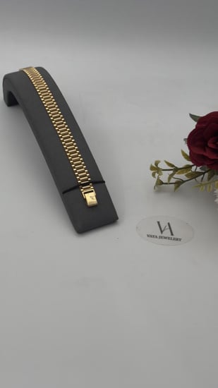 سوارة ذهب عيار 18