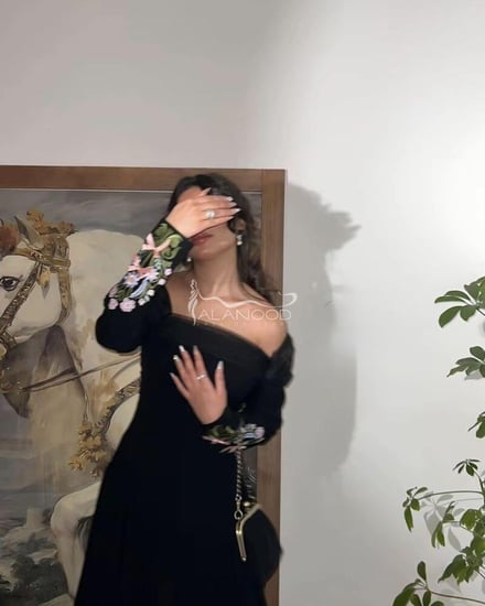 احدث فساتين سهرة ومناسبات