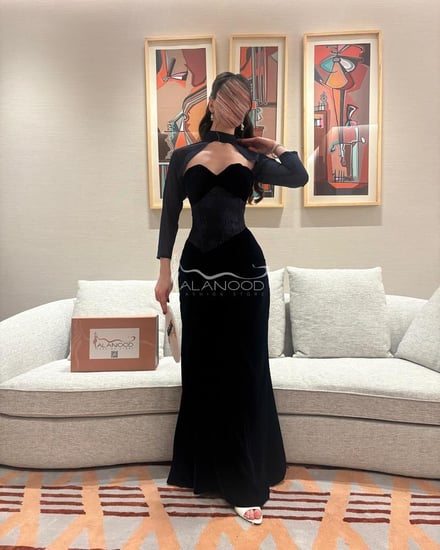 فستان كحلي فاخر