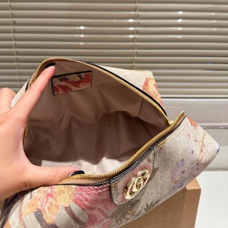 شنطة Gucci