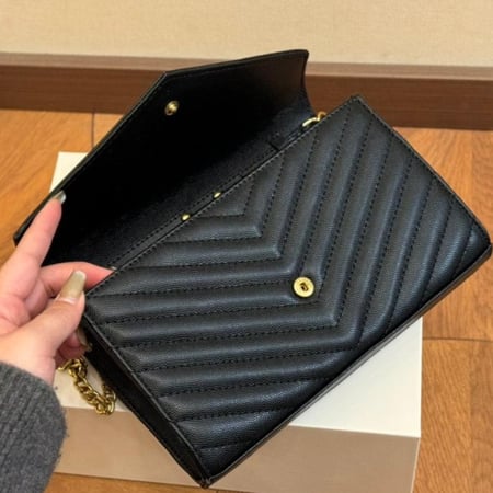 شنطة YSL