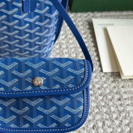 شنطة Goyard Saint Louis Pouch