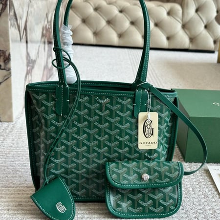 شنطة Goyard Saint Louis Pouch