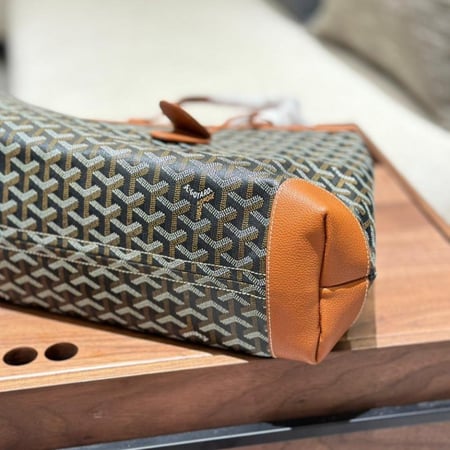 شنطة Goyard Artois Tote