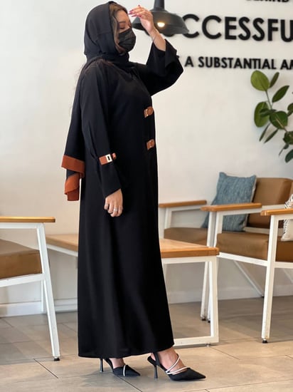 عباية كتف مع جلد بني - ايف ستايل