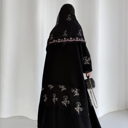 S178 - Black
