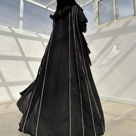 S200 - Black