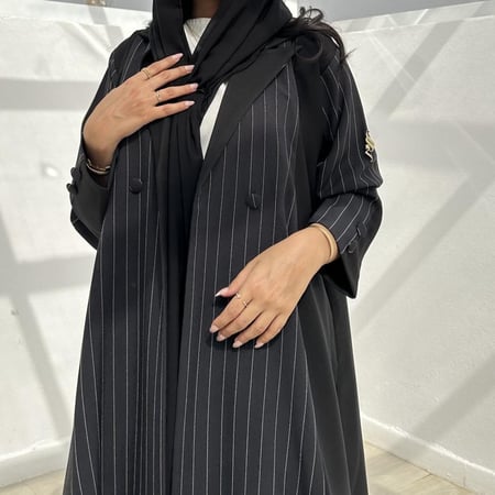 S218 - Black