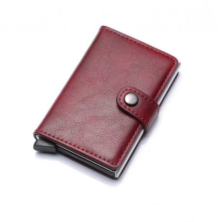 محفظة ذكية  بزر لاخراج البطايق تستوعب 8 بطايق  مزودة بطقاق لغلق المحفظة