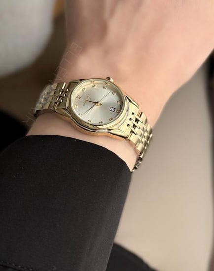 ساعة نسائية كلاسيكية