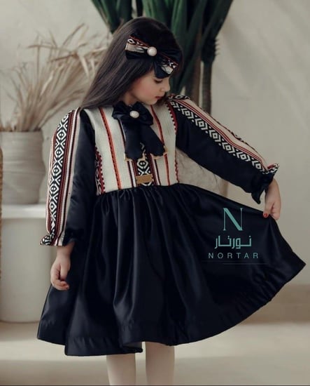 فستان يوم التأسيس